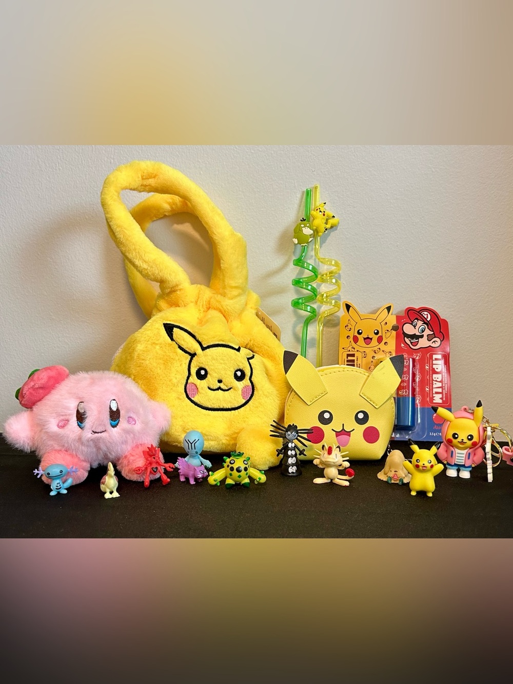 Pokemon Plush Pikachu Yellow Handbag with Coin Purse and Assorted Figures